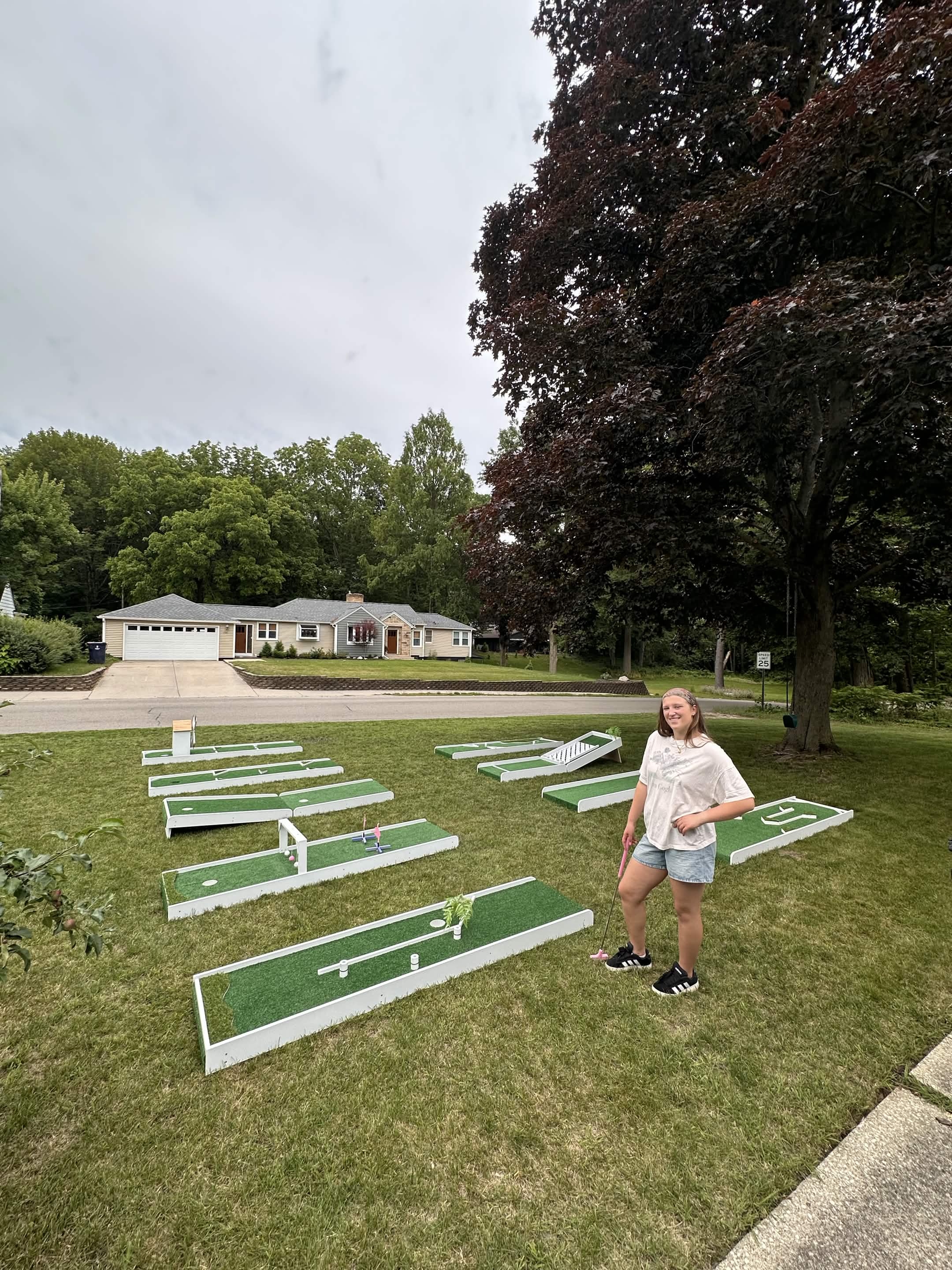 Puttin Party course laid out in a front yard